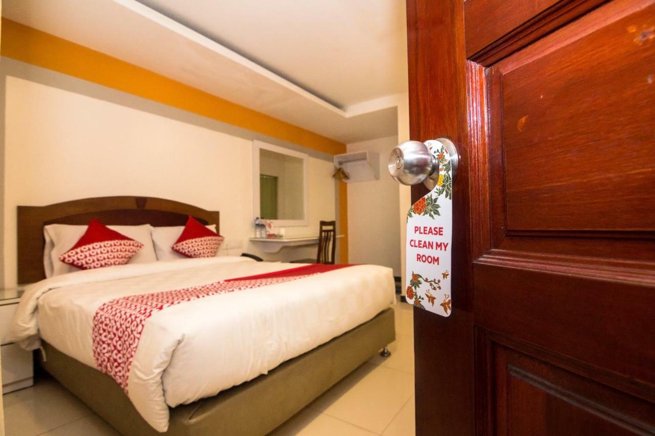 Oyo 1223 Hotel Bahari Batam Ngoại thất bức ảnh